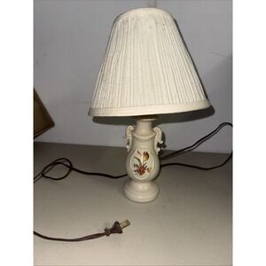 Vintage Leviton Painted Floral PORCELAIN Lamp Base With Clip On Shade 15.5"